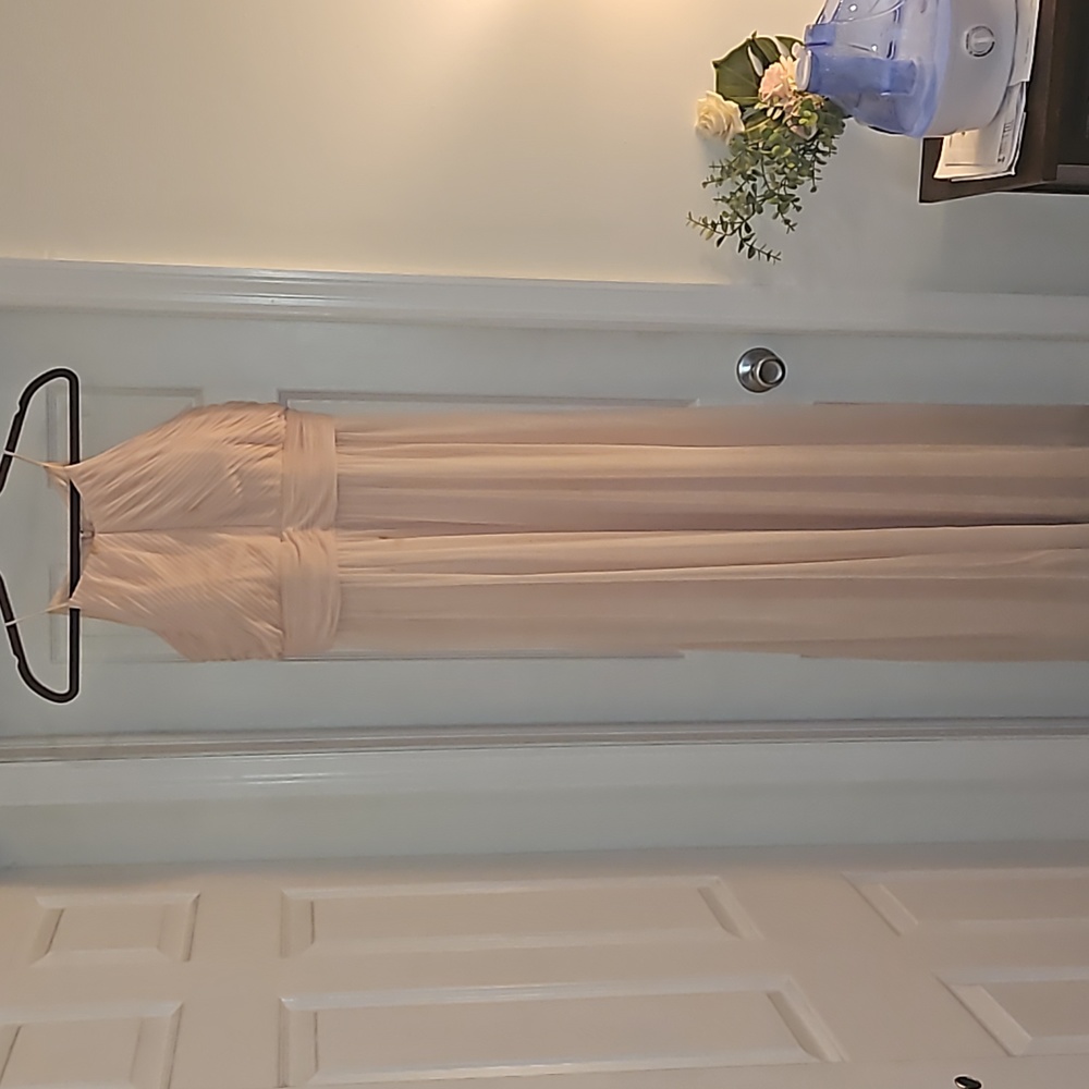 Champagne bridesmaid dress, size 8, built it bra (D cup)